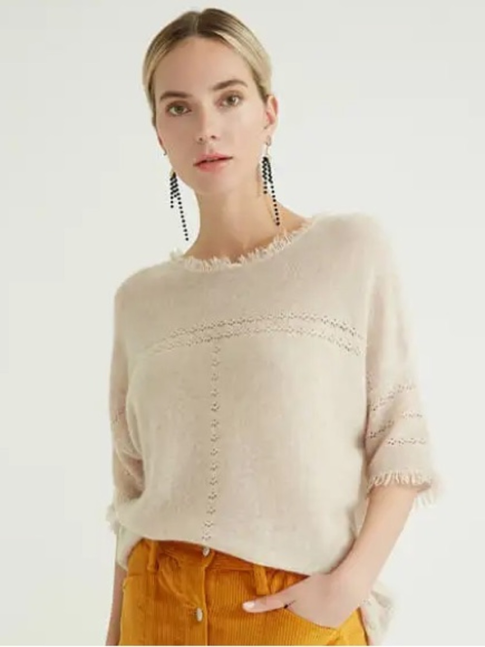 Velvet by Graham & Spencer Light Cream Fringe-Trim Short Sleeve Sweater
